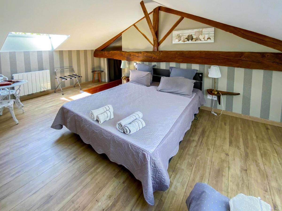 Ma Longere Bressane Hotel Chaveyriat Bagian luar foto